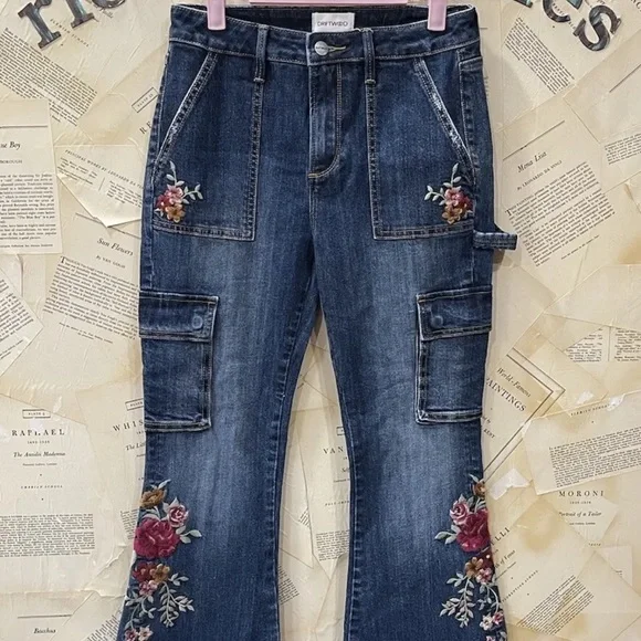 Free People Driftwood Farrah Embroidered Cargo Jeans Flare Blue - Picture 6 of 7